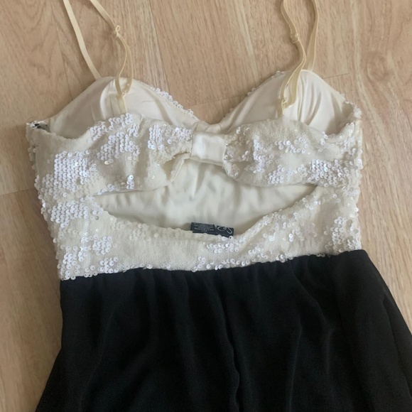 Windsor Black Maxi Dress w/Sequin White Top Size 7 - Picture 3 of 4